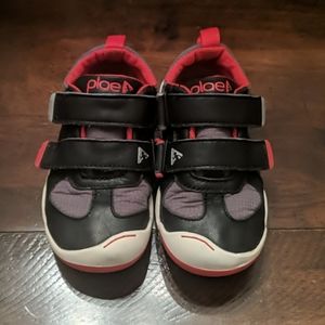 Super cute Plae shoes
